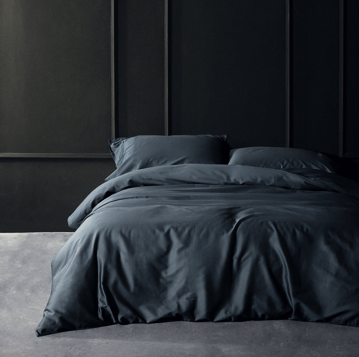 Solid Color Egyptian Cotton Luxury Bedding Set 400TC Long Staple Pima Sateen Weave in Dark Slate