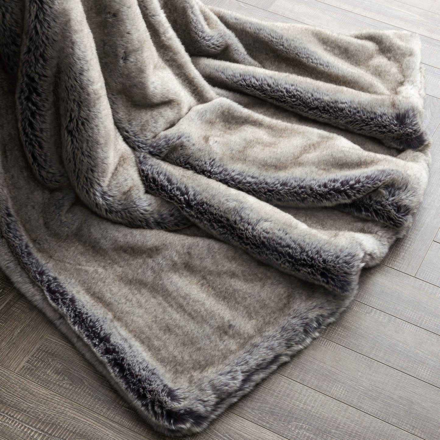Luxury Oversized Faux Fur Throw Blanket Timberwolf