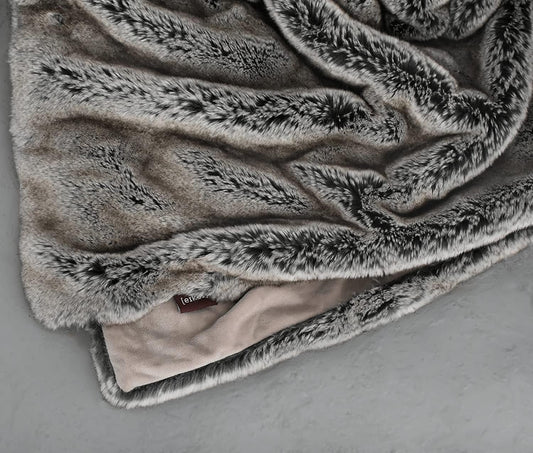Eikei Luxury Oversized Faux Fur Throw Blanket Timberwolf
