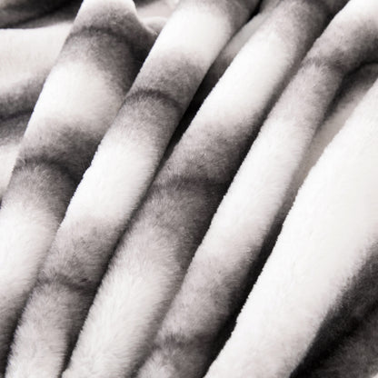 Cable Knit Reversible Faux Fur Throw Blanket in White