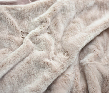 Luxury Faux Fur Throw Blanket in Soft Blush Rose